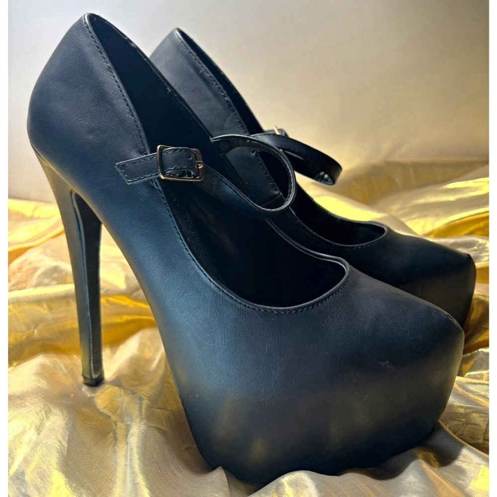 Dollhouse Black Mary Jane Platform Stiletto Heels Round Toe Buckle-Womens Sz 7.5